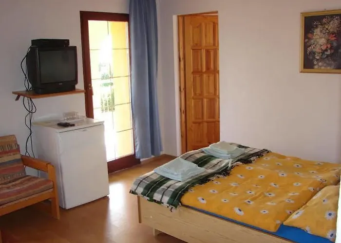 Hotel Sloneczny Dom Dziwnówek