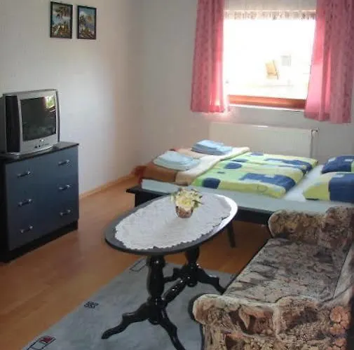 Hotel Sloneczny Dom Dziwnówek